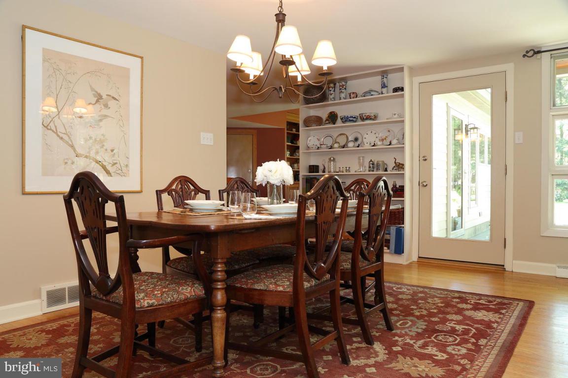 1514 Hillcrest Road Lancaster, PA 17603 - Photo 15 of 27 Gallery Image 15