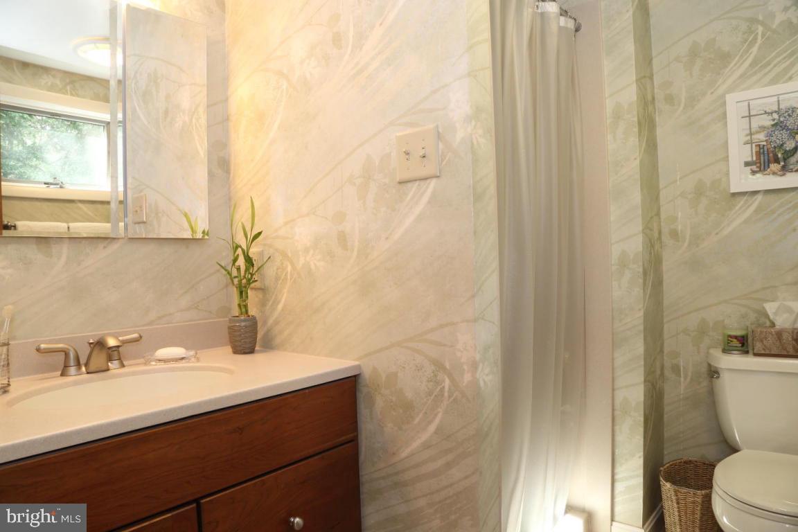 1514 Hillcrest Road Lancaster, PA 17603 - Photo 24 of 27 Gallery Image 24