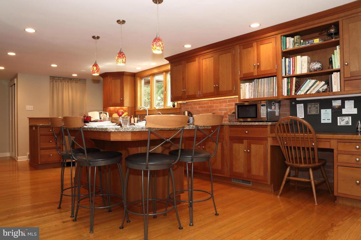 1514 Hillcrest Road Lancaster, PA 17603 - Photo 9 of 27 Gallery Image 9