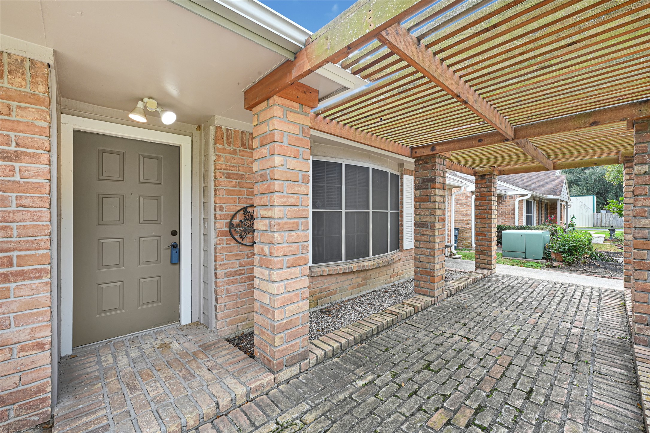 14020 Schroeder Road, Unit 126 Houston, TX 77070 - Photo 23 of 26 Beautiful covered porch is perfect for outdoor furniture