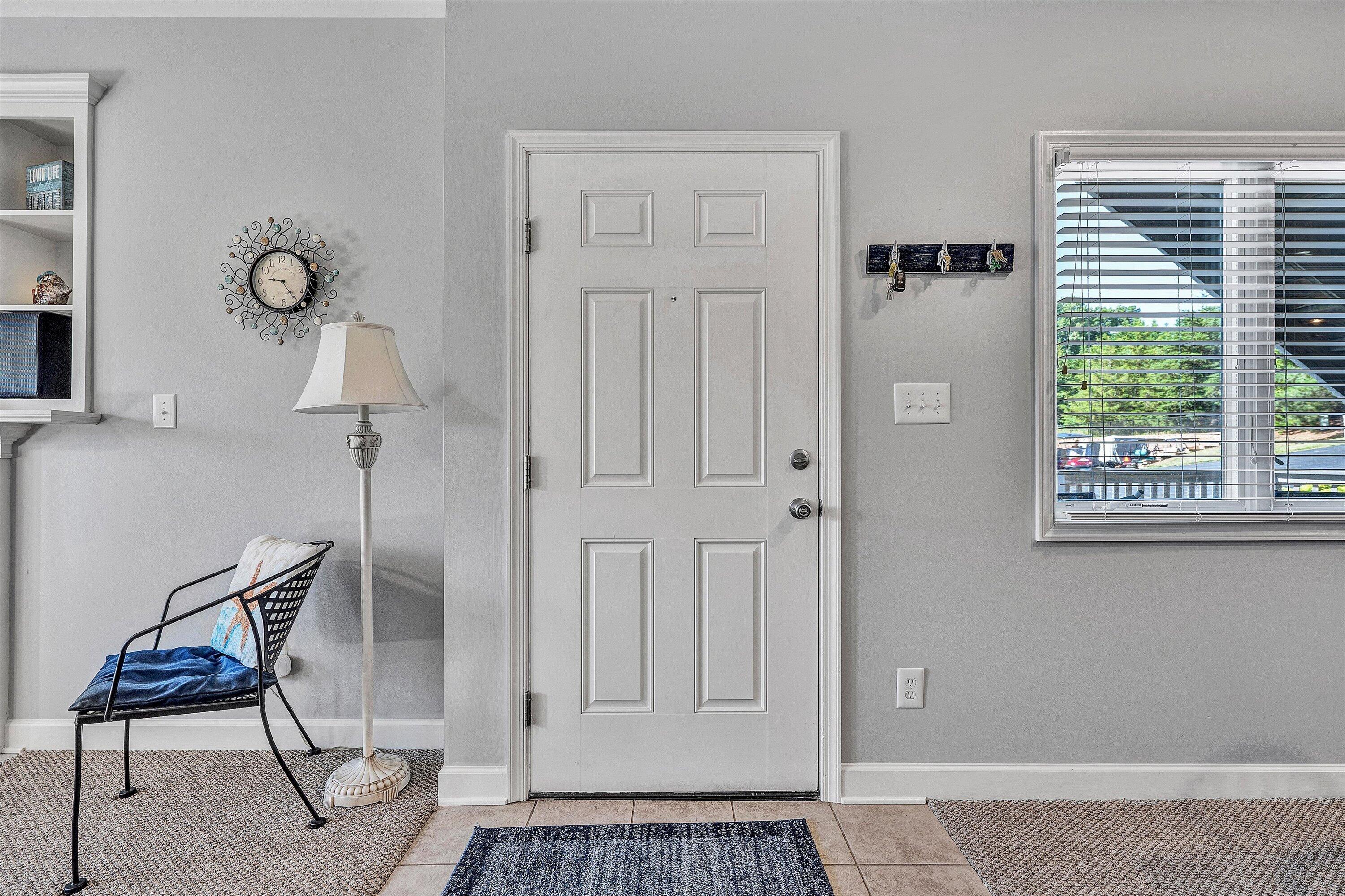 1137 Mariners Way, Unit 44 Huddleston, VA 24104 - Photo 23 of 50 14-DSC08785