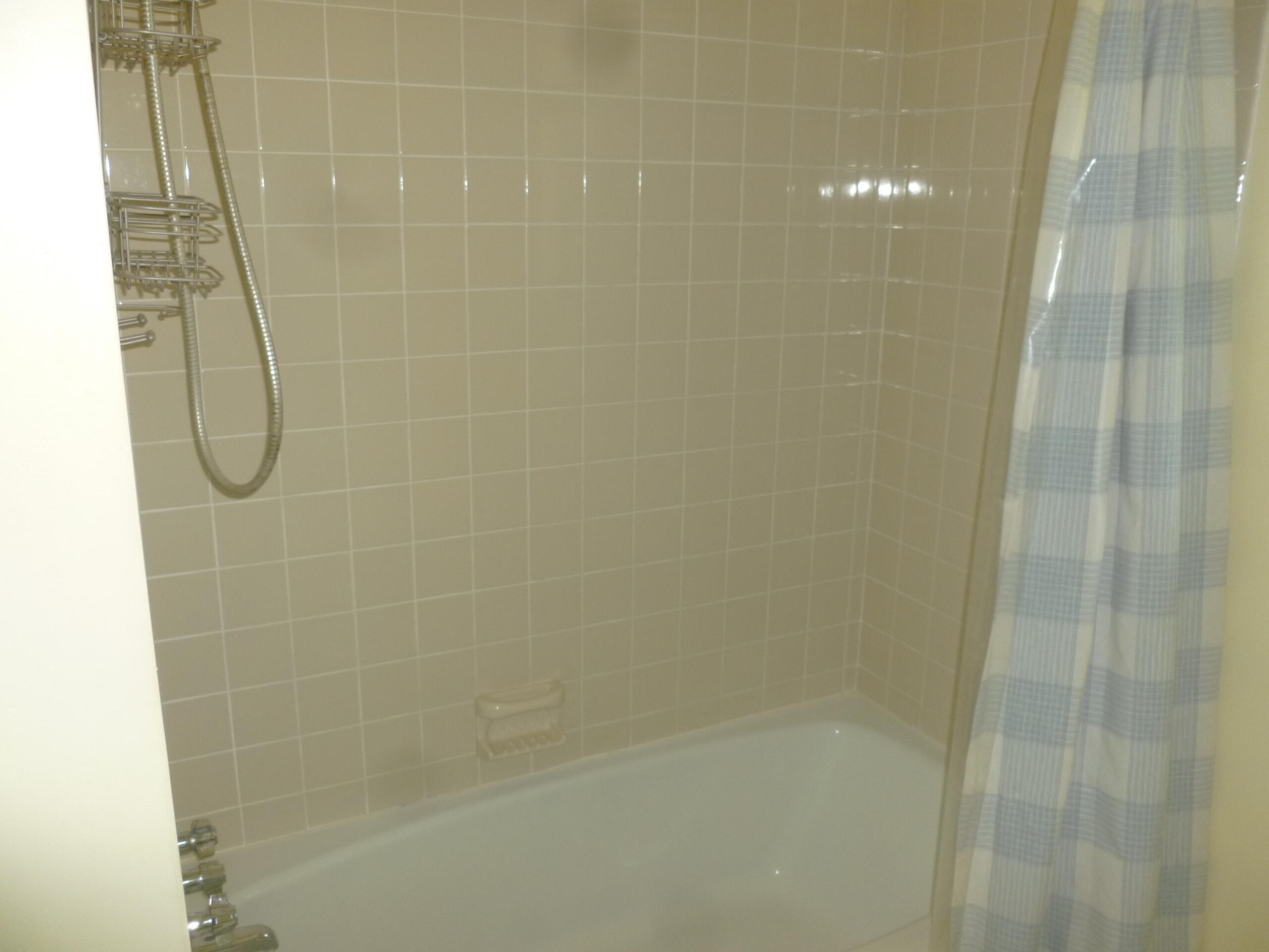 9104 River Oaks Road Harrison, TN 37341 - Photo 29 of 37 P1070245