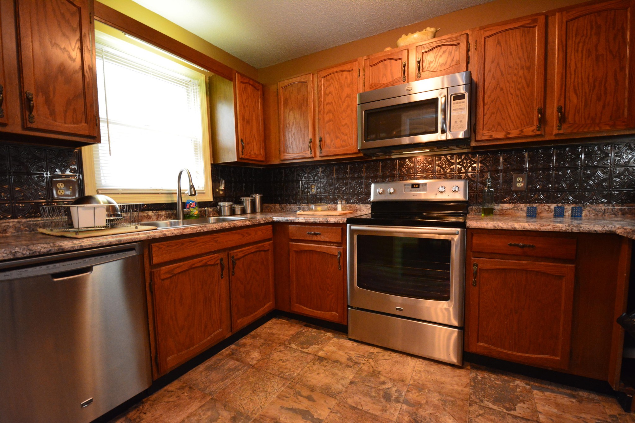 116 Arcadia Lane, Unit D Oak Ridge, TN 37830 - Photo 5 of 19 Gallery Image 5