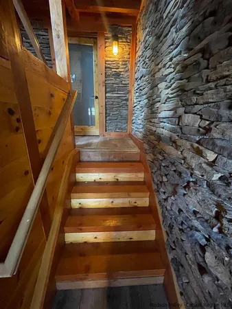 $999,999 | 109 Goldrick Landing Court, Unit 109 GOLDRICKS LANDING RD, Kingston, NY 12401