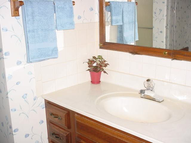 2104 South Perdieu Road Muncie, IN 47302 - Photo 8 of 9