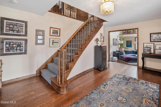 $839,000 | 32 Fairway Court, Albany, NY 12208