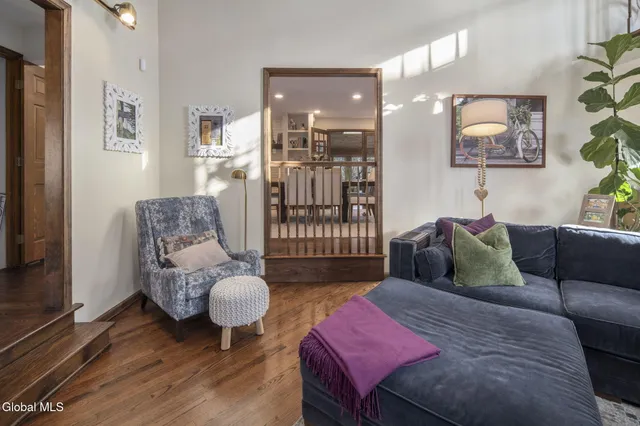 $839,000 | 32 Fairway Court, Albany, NY 12208