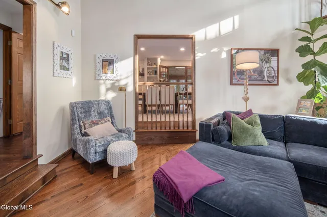 $839,000 | 32 Fairway Court, Albany, NY 12208