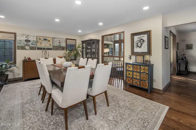 $839,000 | 32 Fairway Court, Albany, NY 12208