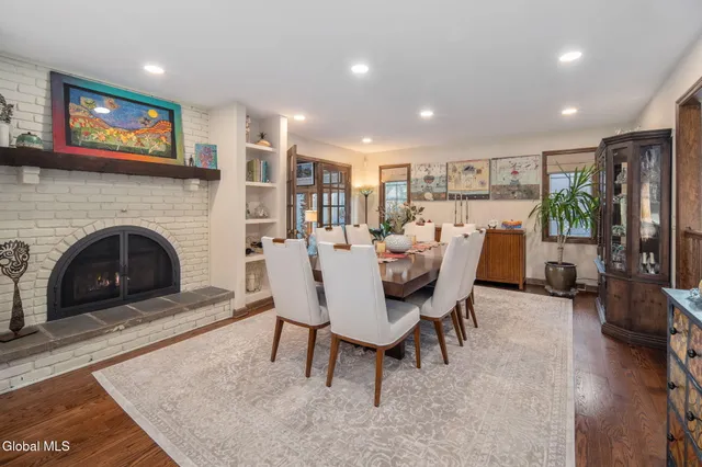 $839,000 | 32 Fairway Court, Albany, NY 12208