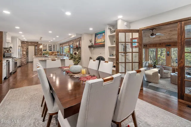 $839,000 | 32 Fairway Court, Albany, NY 12208