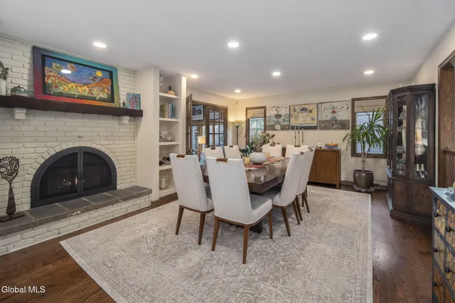 $839,000 | 32 Fairway Court, Albany, NY 12208