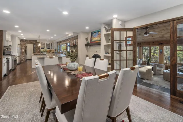 $839,000 | 32 Fairway Court, Albany, NY 12208