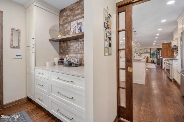 $839,000 | 32 Fairway Court, Albany, NY 12208