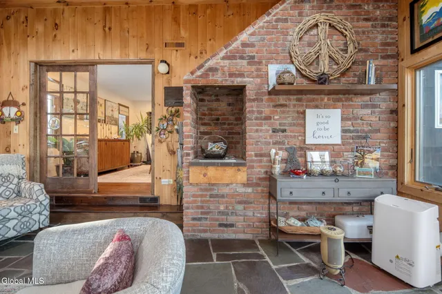 $839,000 | 32 Fairway Court, Albany, NY 12208