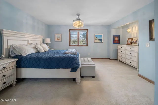 $839,000 | 32 Fairway Court, Albany, NY 12208