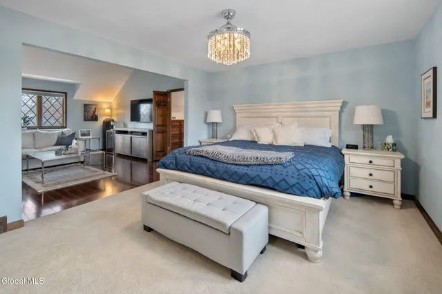 $839,000 | 32 Fairway Court, Albany, NY 12208