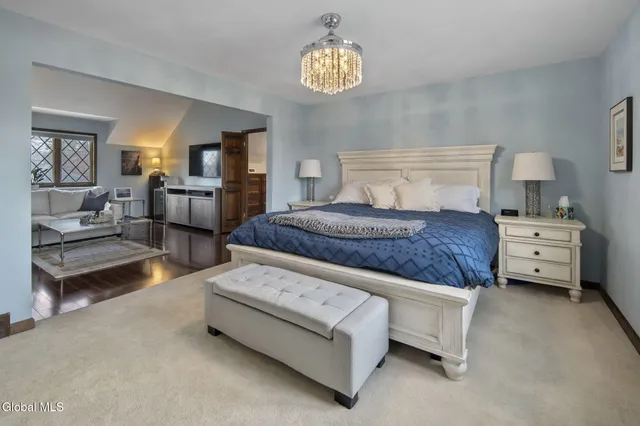 $839,000 | 32 Fairway Court, Albany, NY 12208