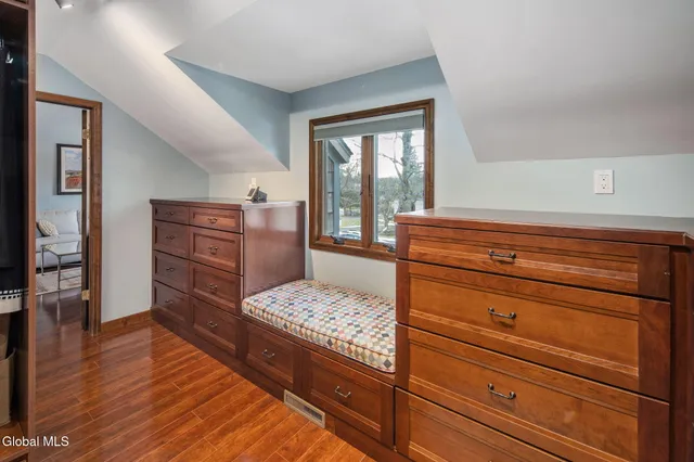 $839,000 | 32 Fairway Court, Albany, NY 12208