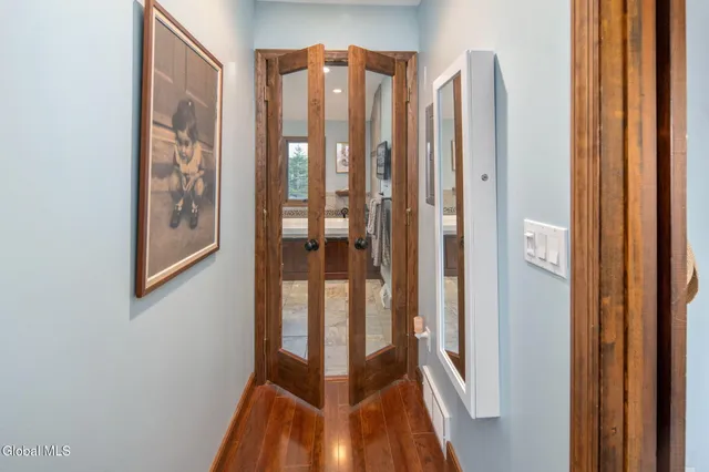 $839,000 | 32 Fairway Court, Albany, NY 12208