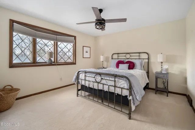 $839,000 | 32 Fairway Court, Albany, NY 12208