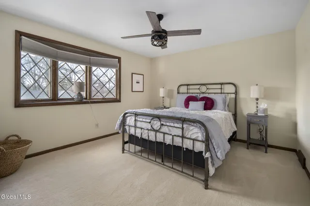 $839,000 | 32 Fairway Court, Albany, NY 12208