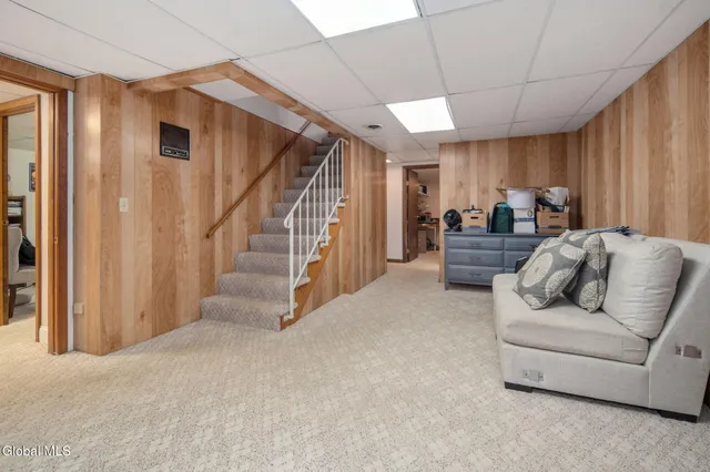 $839,000 | 32 Fairway Court, Albany, NY 12208