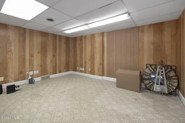 $839,000 | 32 Fairway Court, Albany, NY 12208