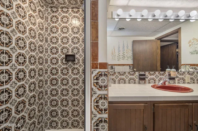 $839,000 | 32 Fairway Court, Albany, NY 12208