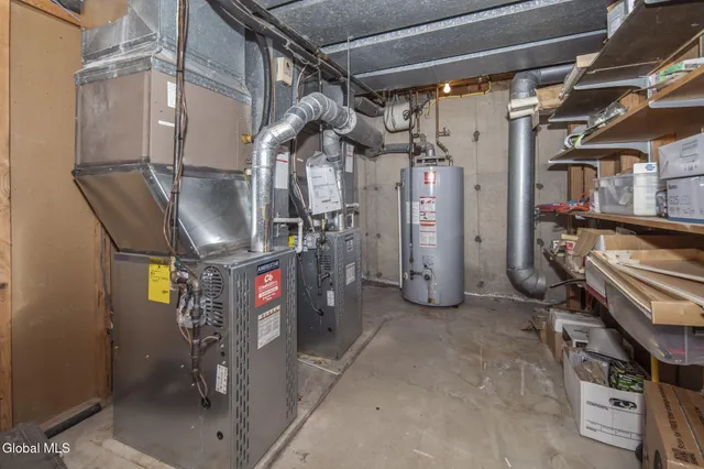 $839,000 | 32 Fairway Court, Albany, NY 12208