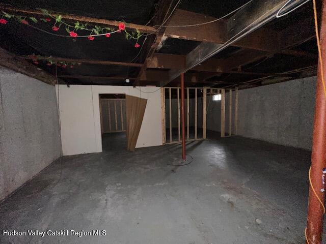 70 Old Field Road New Baltimore, NY 12042 - Photo 14 of 18 a view of water heater room