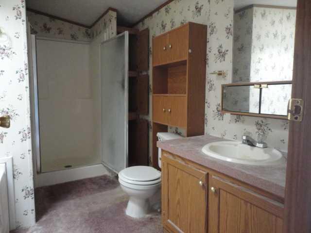 324 Gilbert Road West Sunbury, PA 16061 - Photo 8 of 19 Master Bath/Spa.