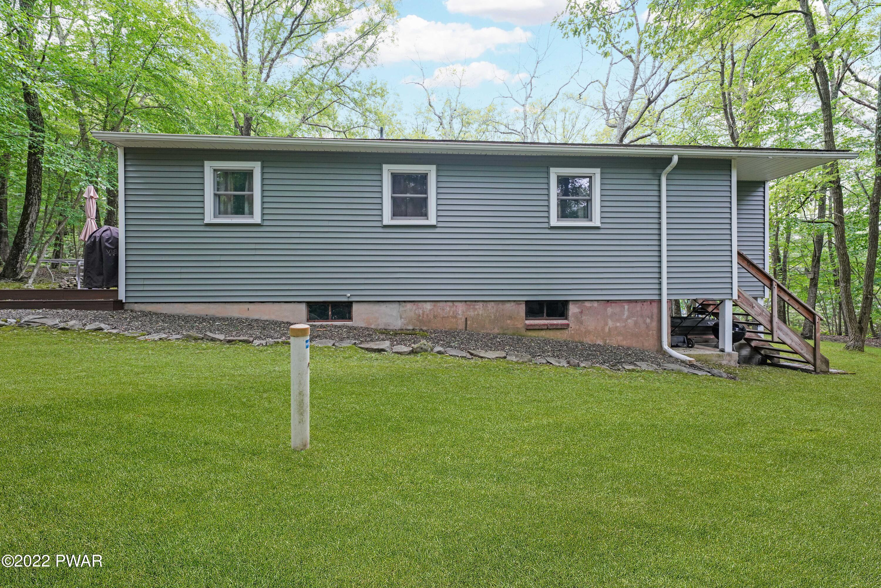 110 Mohawk Road Shohola, PA 18458 - Photo 11 of 46 DSC06488