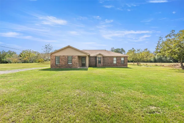 $429,900 | 11050 Antioch Road, Midway, TX 75852