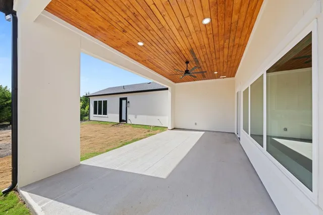 $848,900 | 3080 Glen Oaks Drive, Waxahachie, TX 75165