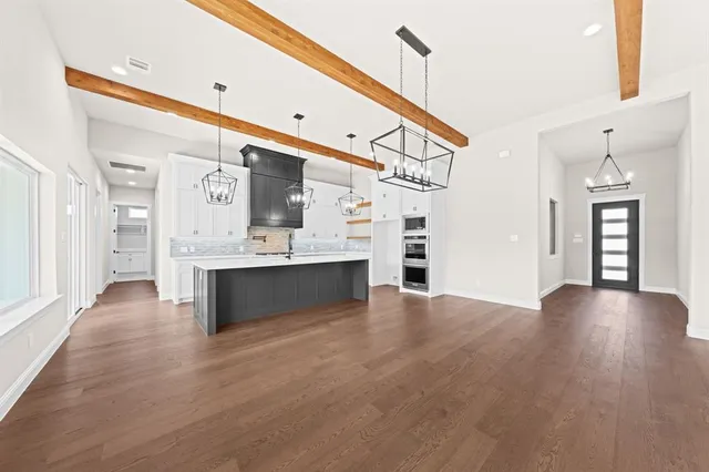 $848,900 | 3080 Glen Oaks Drive, Waxahachie, TX 75165