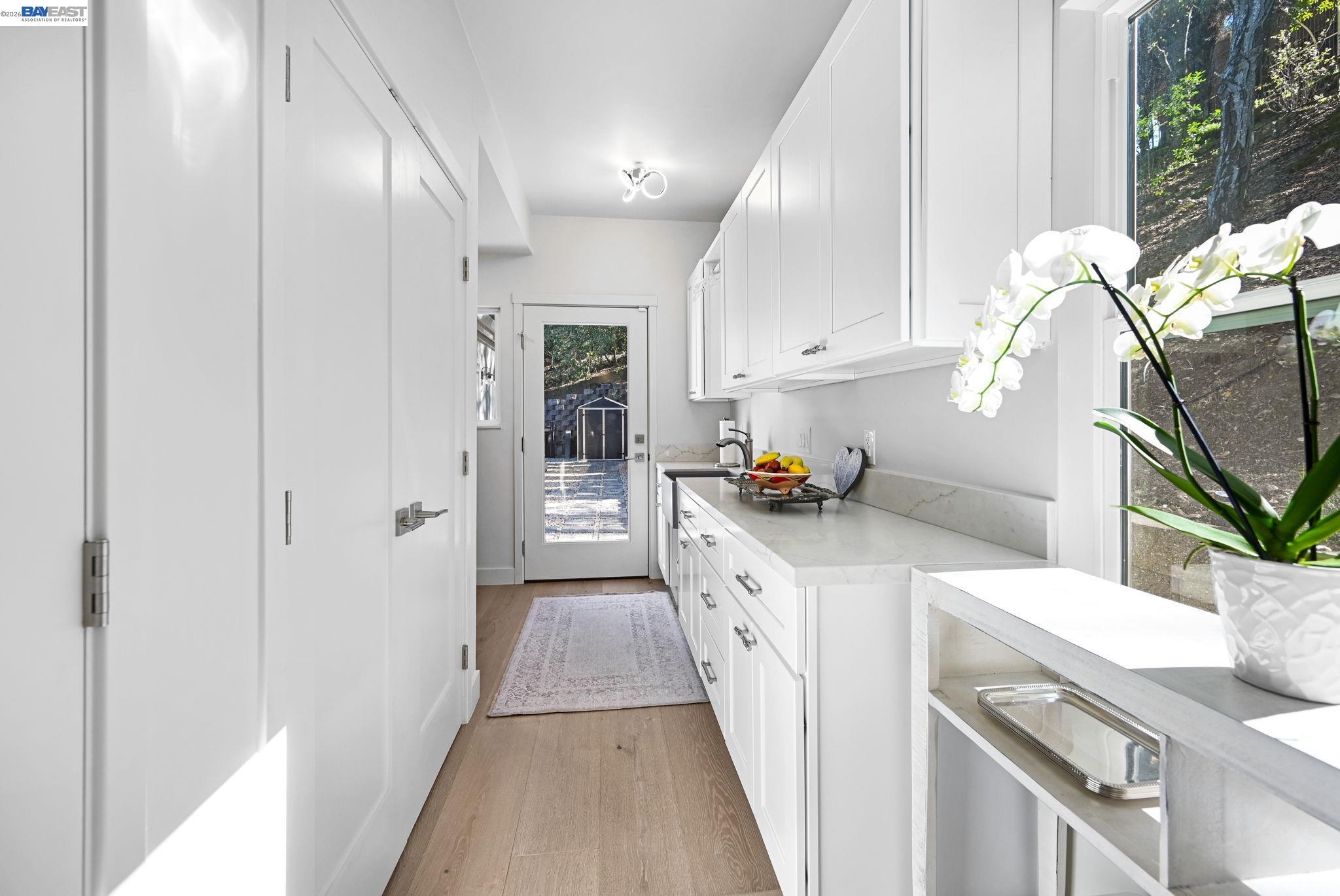 166 Castle Crest Road Alamo, CA 94507 - Photo 21 of 60