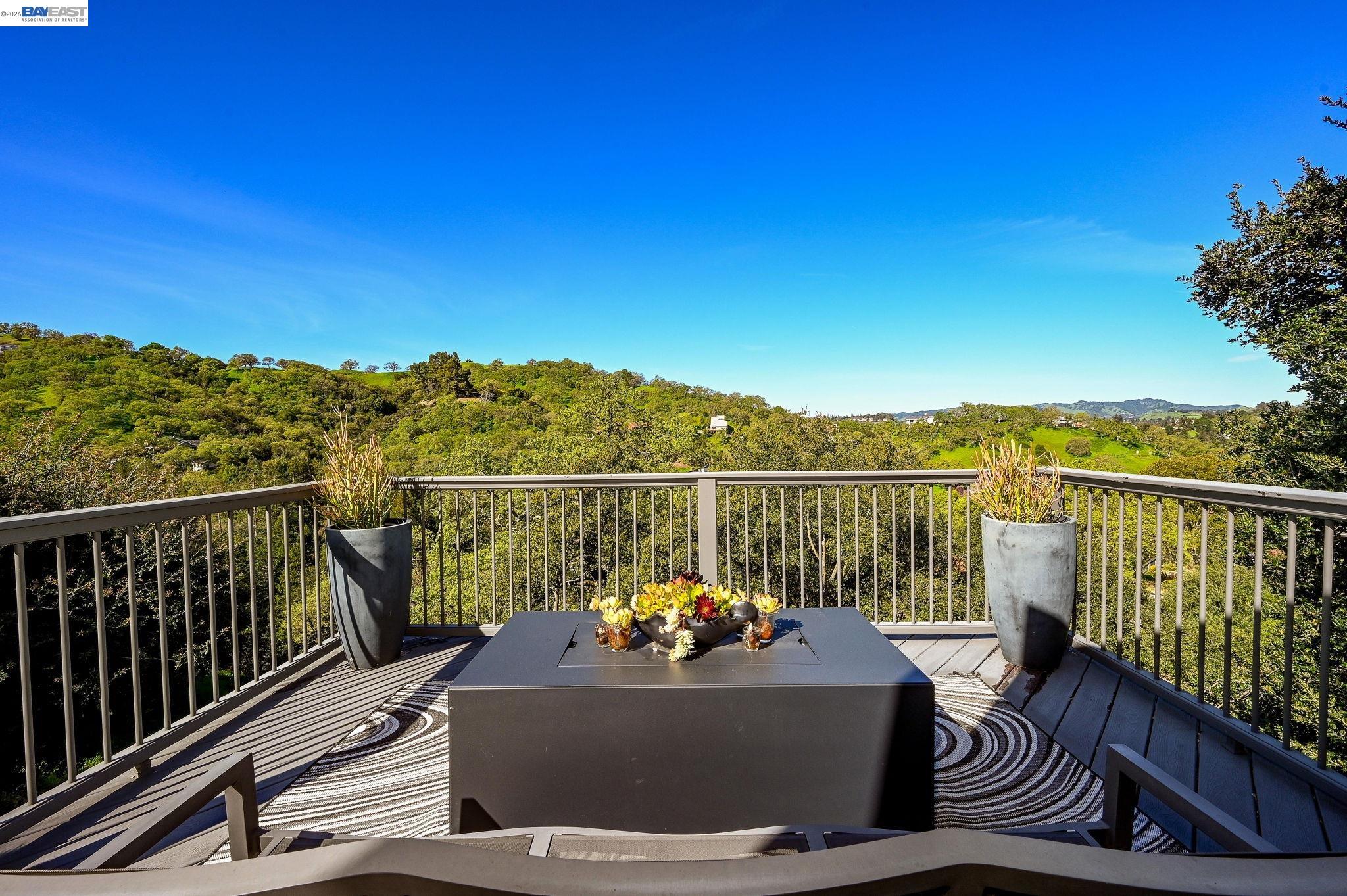 166 Castle Crest Road Alamo, CA 94507 - Photo 41 of 60