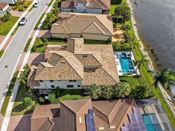 $2,235,000 | 114 Indigo River Point, Jupiter, FL 33478