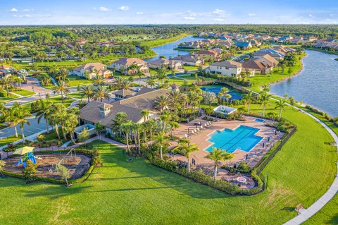 $2,215,000 | 114 Indigo River Point, Jupiter, FL 33478
