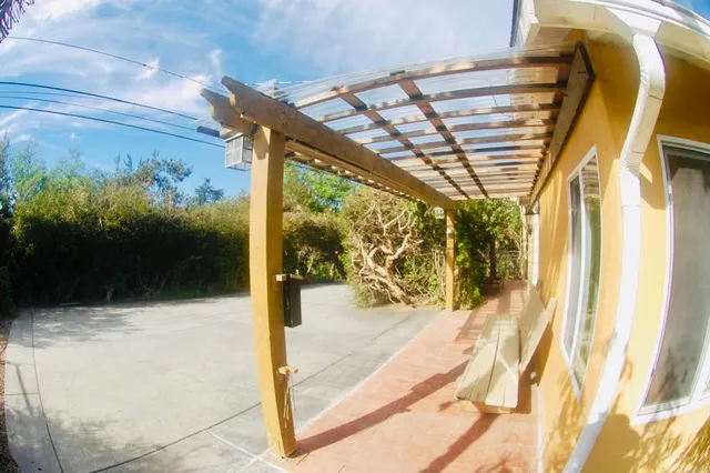 $2,675 | 736 Mar Vista Drive, Vista, CA 92081