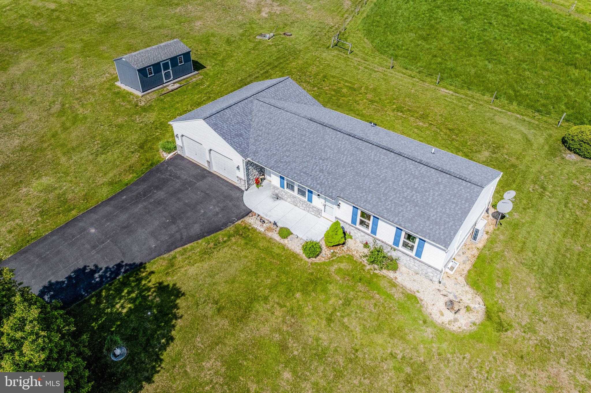 481 Meetinghouse Road Gap, PA 17527 - Photo 3 of 49