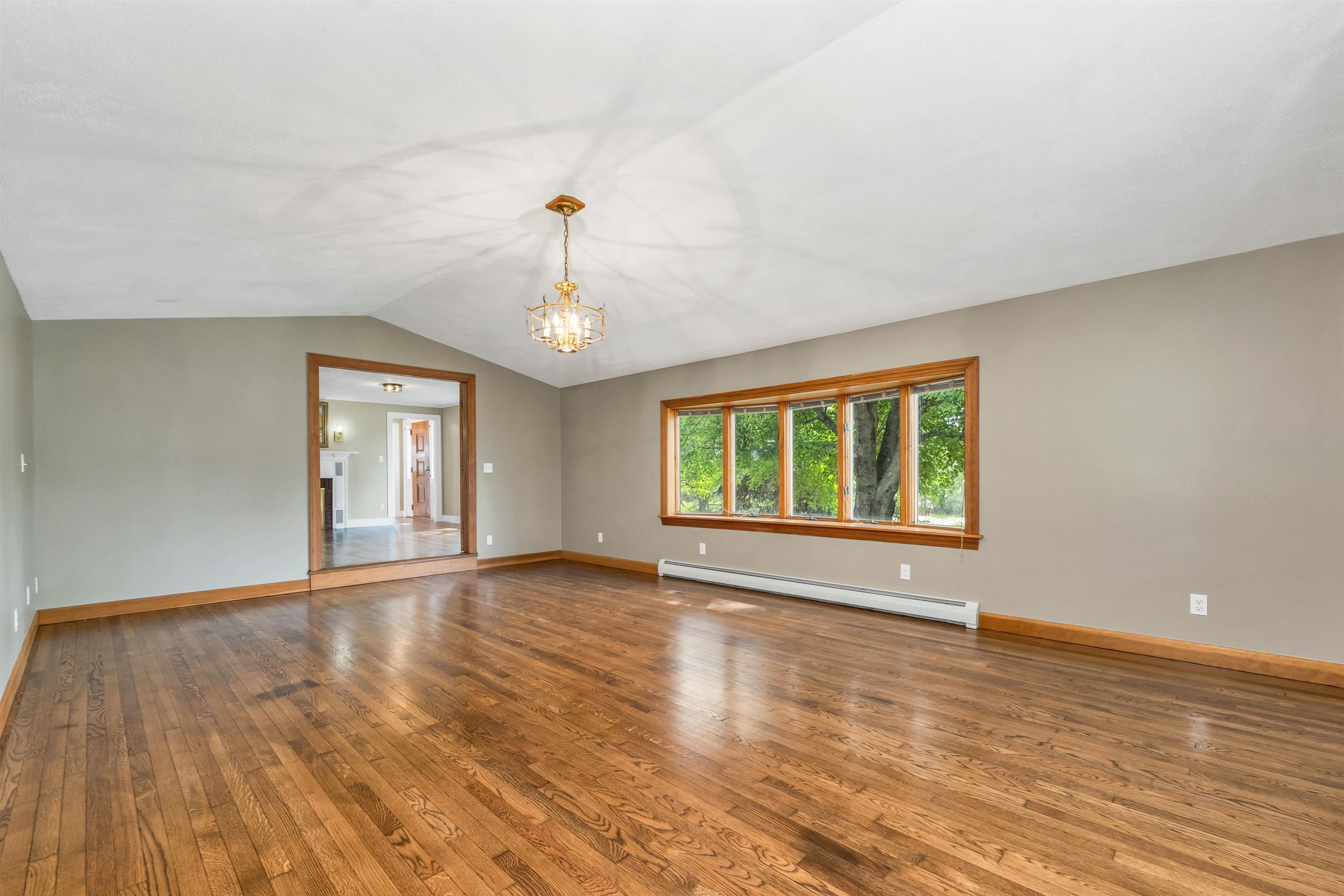 498 Highway 153 Middleton, NH 03887 - Photo 17 of 54