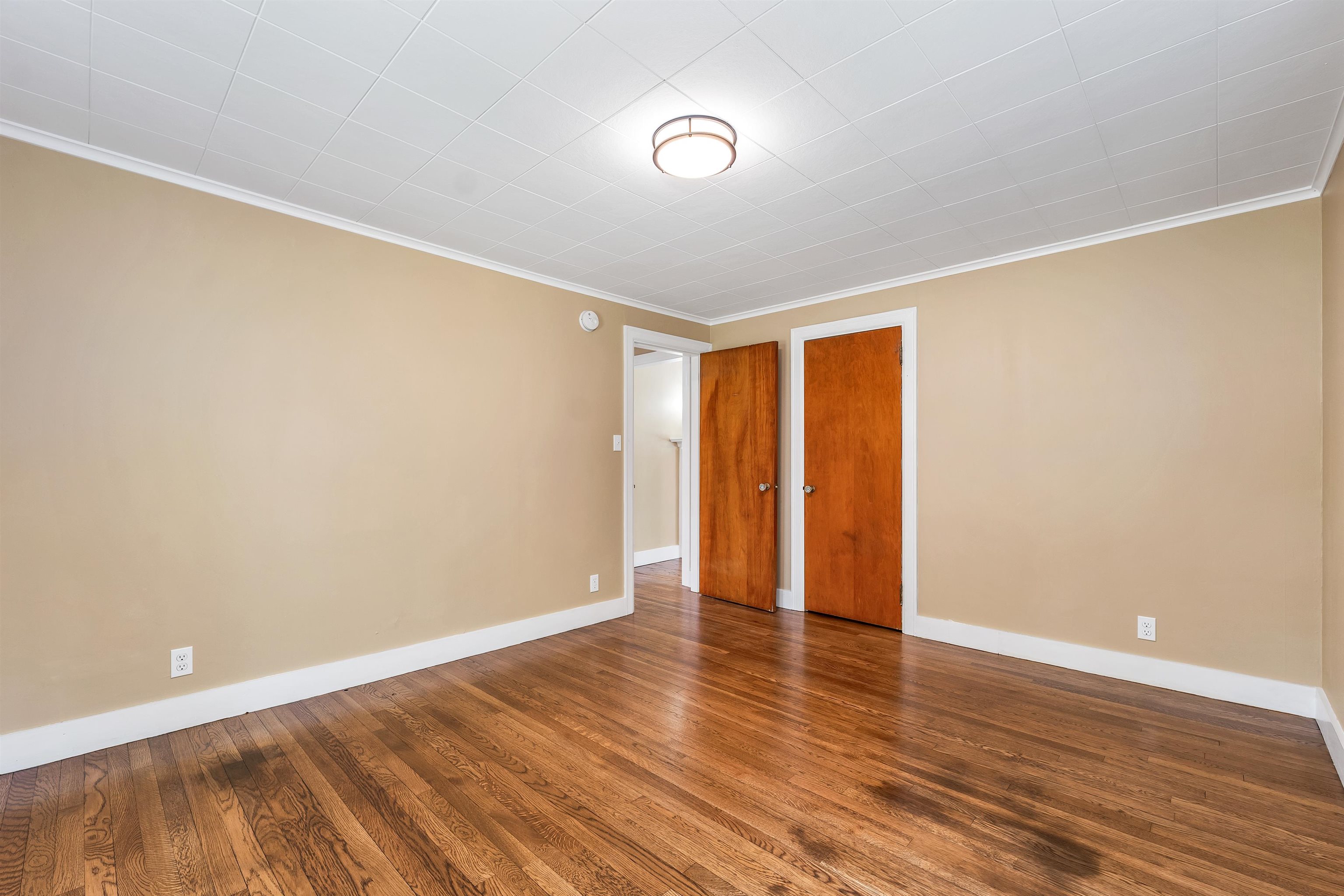 498 Highway 153 Middleton, NH 03887 - Photo 20 of 54