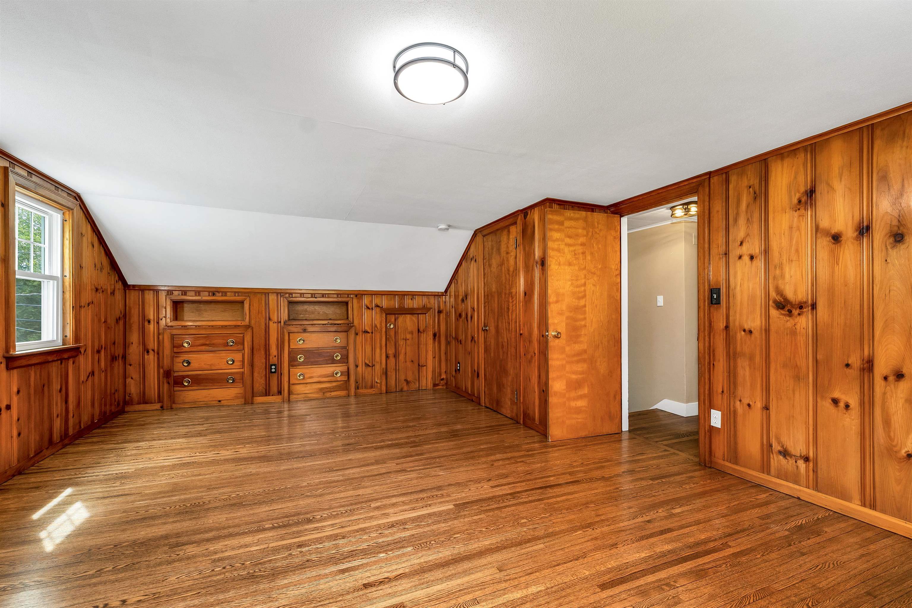 498 Highway 153 Middleton, NH 03887 - Photo 28 of 54