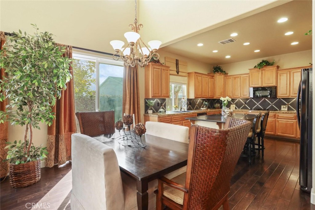 2378 Aviles Drive Merced, CA 95340 - Photo 18 of 69