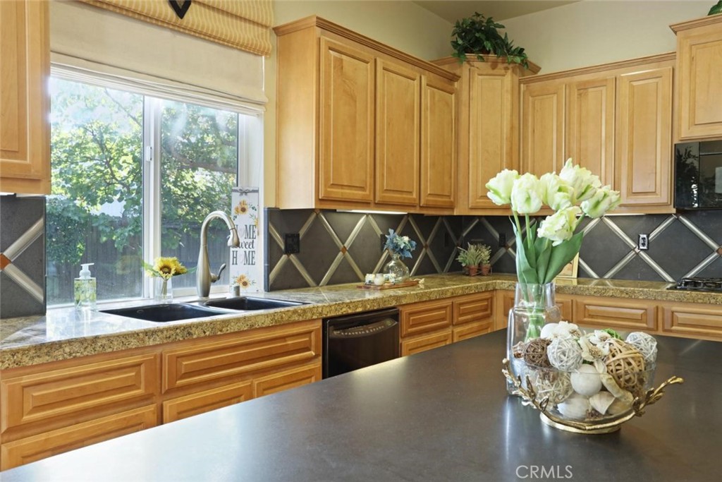 2378 Aviles Drive Merced, CA 95340 - Photo 20 of 69