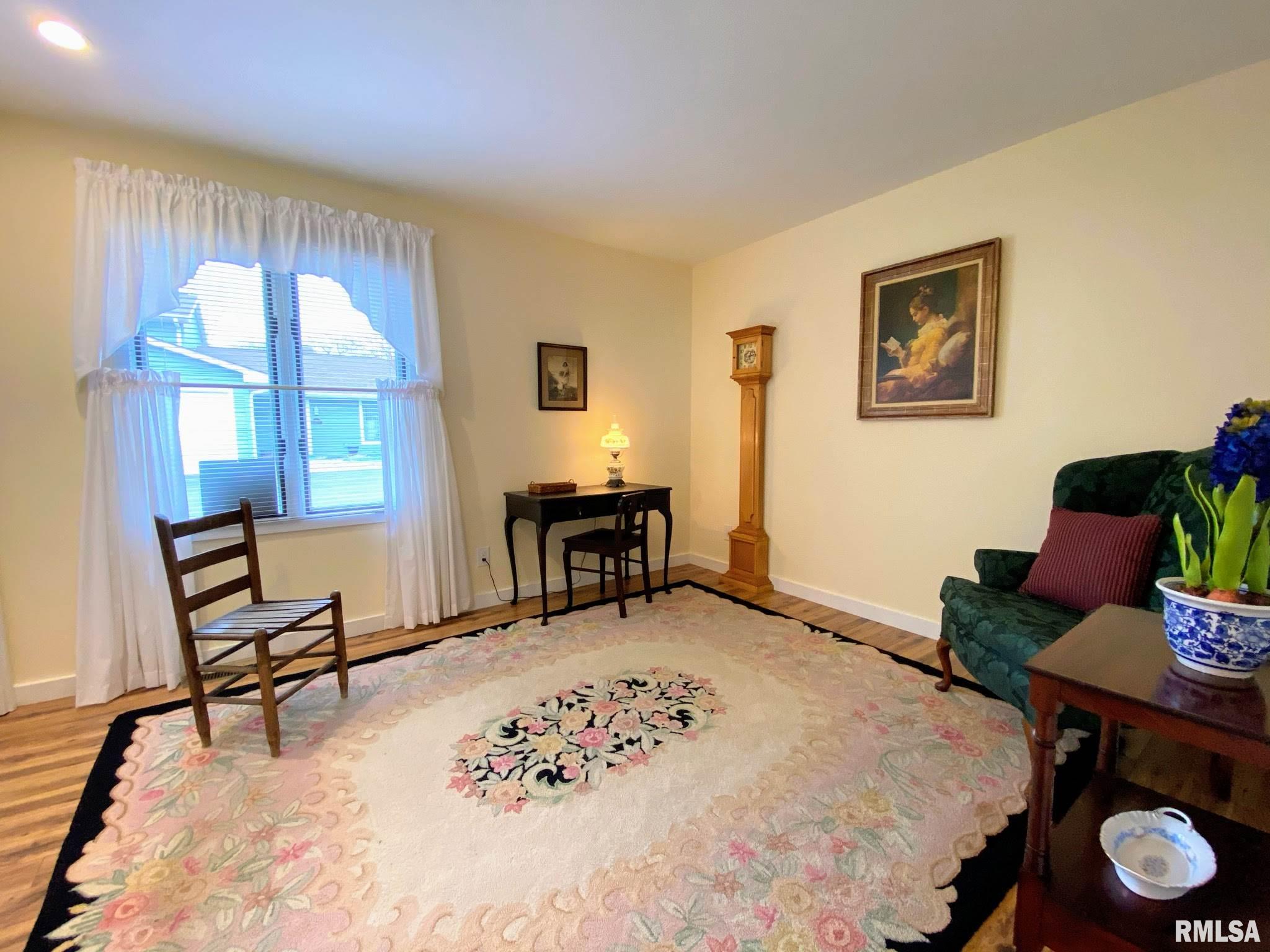 18 Brookside Place Springfield, IL 62704 - Photo 27 of 38 Gallery Image 27