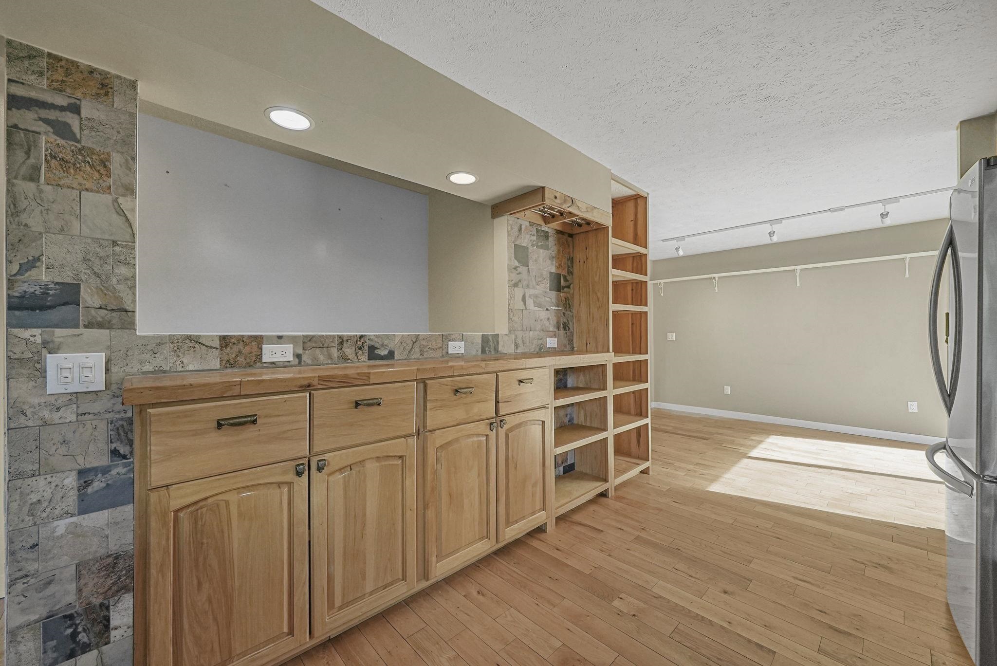 9750 East Solem Road Suttons Bay, MI 49682 - Photo 28 of 76 1939485-c597d569-2c76-4a7a-907f-27ab797c0d08.JPG