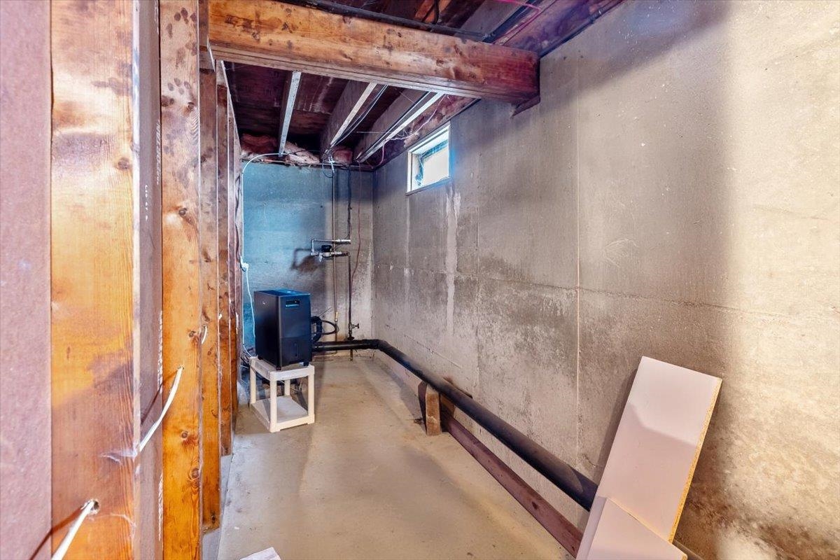 3 Charles Street Swanton, VT 05488 - Photo 33 of 35